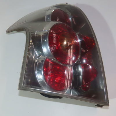 Feu arrière gauche Toyota COROLLA Verso (ZER_, ZZE12_, R1_) 2.0 d-4d (cur10_) (2004-2009)
