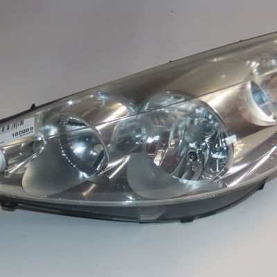 Phare gauche Peugeot 206 (2L_, 2M_) 1.4 i (2lkfwa, 2mkfwa) (2009-2013) 3 portes