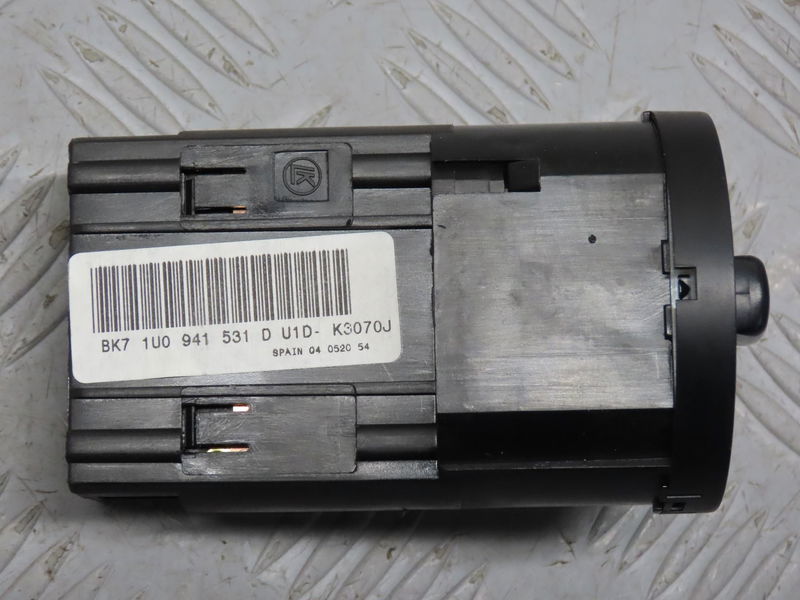 Interrupteur commande de phares Skoda FABIA II (542) 1.2 tdi (2010-2014)