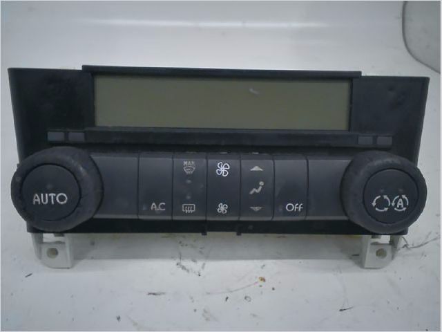 Commande de chauffage Renault LAGUNA II (BG0-1_) 1.9 dci (2001-2007)