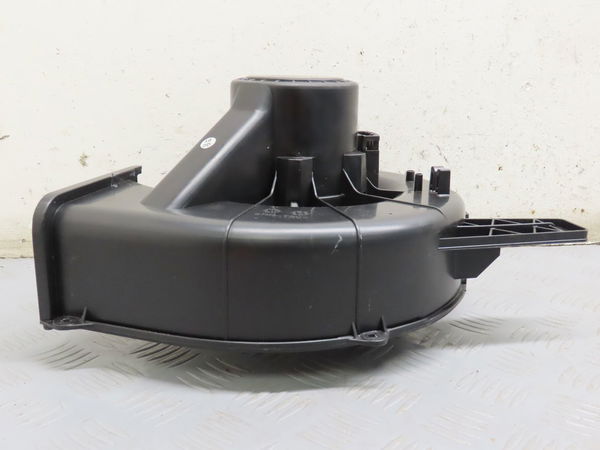 Ventilateur de chauffage Seat IBIZA IV (6J5, 6P1) 1.9 tdi (2008-2010)