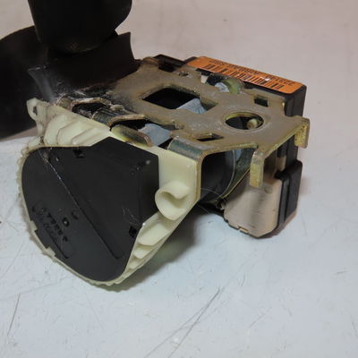 Ceinture avant gauche Renault KANGOO (KC0-1_) 1.5 dci (kc08, kc09) (2002)