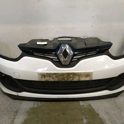 Pare-choc avant Renault MEGANE III 3-5 portes (BZ0-1_, B3_) 1.5 dci (bz1g, bz1w, bz0r) (2013-2015) 5 portes