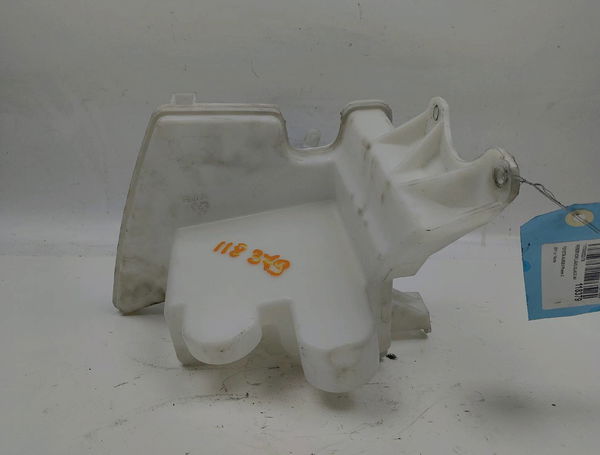 Reservoir lave-glace avant Toyota AURIS (_E18_) 1.2 (nre185_) (2015-2018)