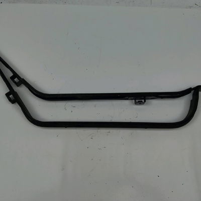 Sangle de reservoir Toyota AURIS (_E18_) 1.2 (nre185_) (2015-2018)
