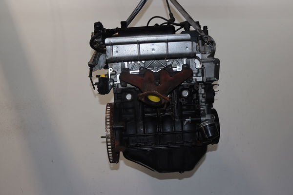 Moteur essence Renault TWINGO I (C06_) 1.2 (c066, c068) (1996-2007) 3 portes