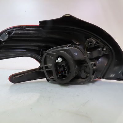Feu arrière droit Peugeot 208 I (CA_, CC_) 1.4 hdi (2012) 3 portes
