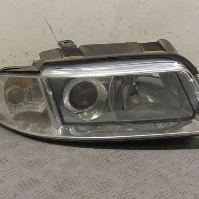 Phare droit Audi A4 B5 (8D2) 1.9 tdi (1995-2000)