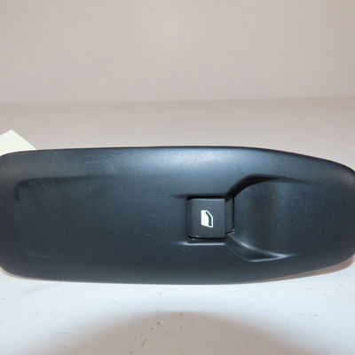 Commande lève-glace porte avant droite Peugeot 208 I (CA_, CC_) 1.0 (2012)