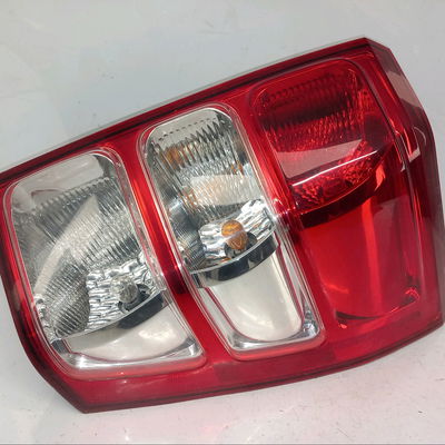 Feu arrière droit Suzuki GRAND VITARA II (JT, TE, TD) 1.9 ddis traction intégrale (jt419, td44, jb419wd,... (2005-2015)