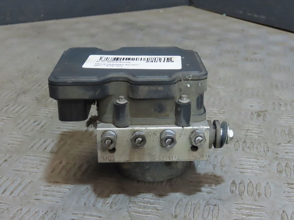 Bloc regulateur Dacia SANDERO II Tce 90 (b8m1, b8ma) (2012) 5 portes