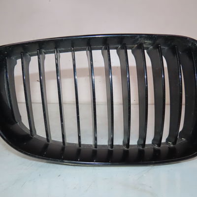 Grille calandre d Bmw 1 (E81) 118 d (2006-2011) 3 portes