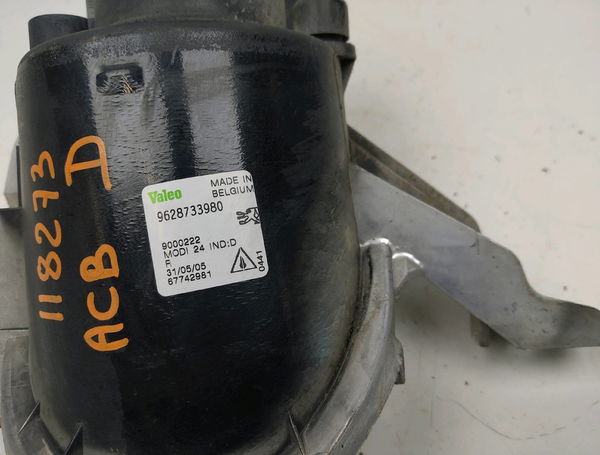 Phare antibrouillard avant droit Peugeot 206 SW (2E-K) 1.4 16v (2003)