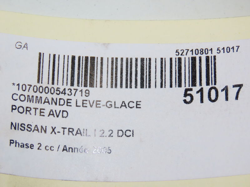 Commande lève-glace porte avant droite Nissan X-TRAIL I (T30) 2.2 dci 4x4 (2001-2008) 5 portes