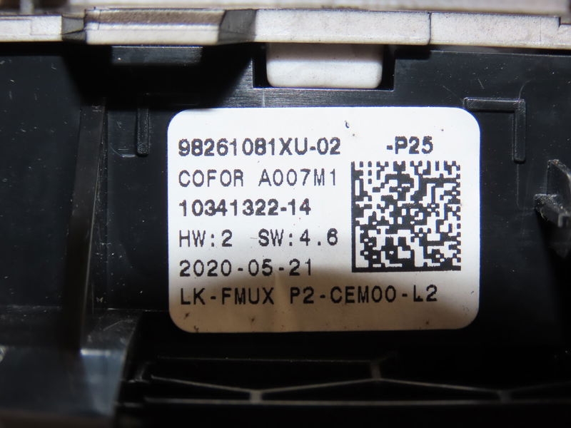 Commande de chauffage Peugeot 208 II (UB_, UP_, UW_, UJ_) 1.2 puretech 100 (2019) 5 portes