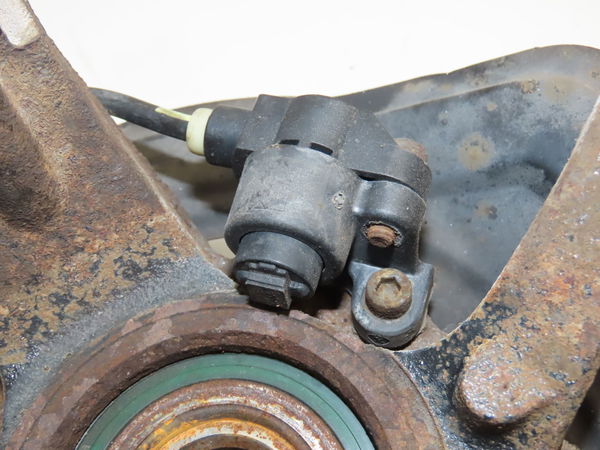 Moyeu avd Opel VECTRA B 3-5 portes (J96) 2.0 dti 16v (f68) (1997-2003)