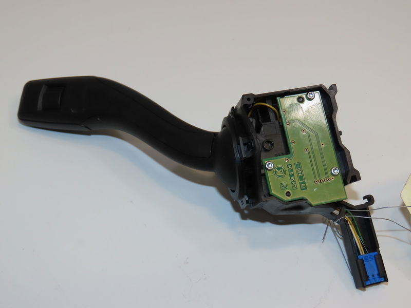 Commande essuie glace Audi A3 (8P1) 1.9 tdi (2003-2010) 3 portes