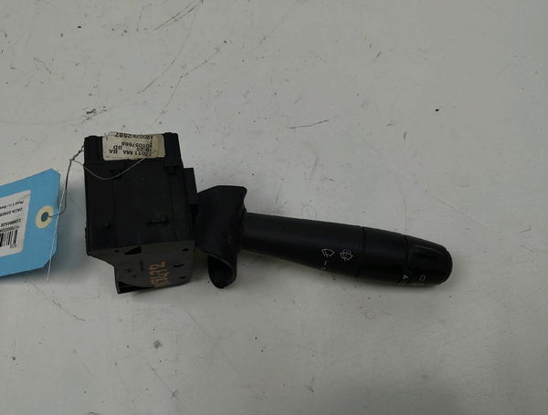Commande essuie glace Dacia SANDERO 1.5 dci (2010)