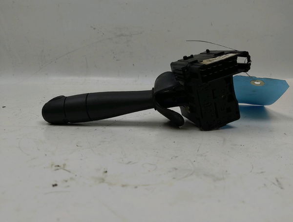 Commande essuie glace Dacia SANDERO 1.5 dci (2010)