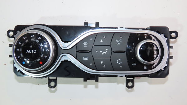 Commande de chauffage Renault CAPTUR I (J5_, H5_) 1.3 tce 150 (j5nk, j5js) (2018)