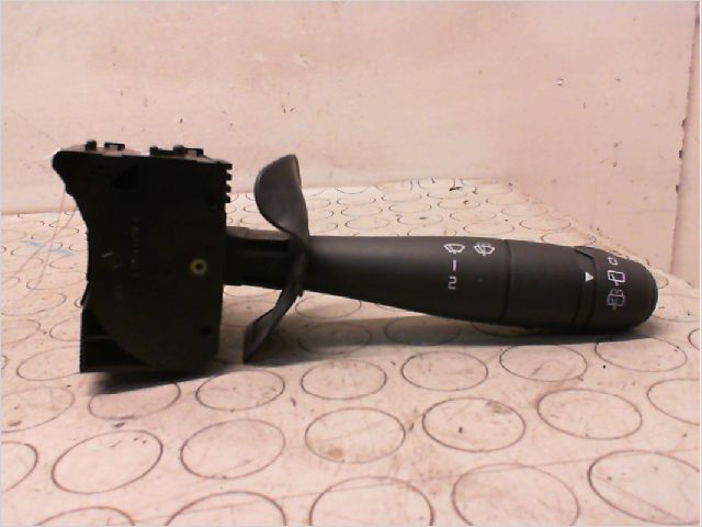 Commande essuie glace Dacia SANDERO 1.5 dci (2010)