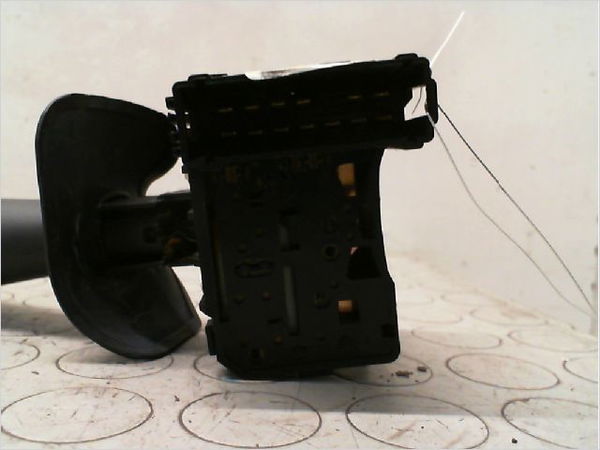 Commande essuie glace Dacia SANDERO 1.5 dci (2010)