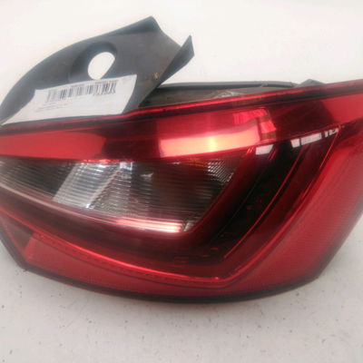 Feu arrière droit Seat IBIZA IV (6J5, 6P1) 1.6 tdi (2009-2015)