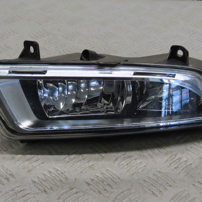 Phare antibrouillard avant droit Volkswagen POLO V (6R1, 6C1) 1.6 tdi (2009)
