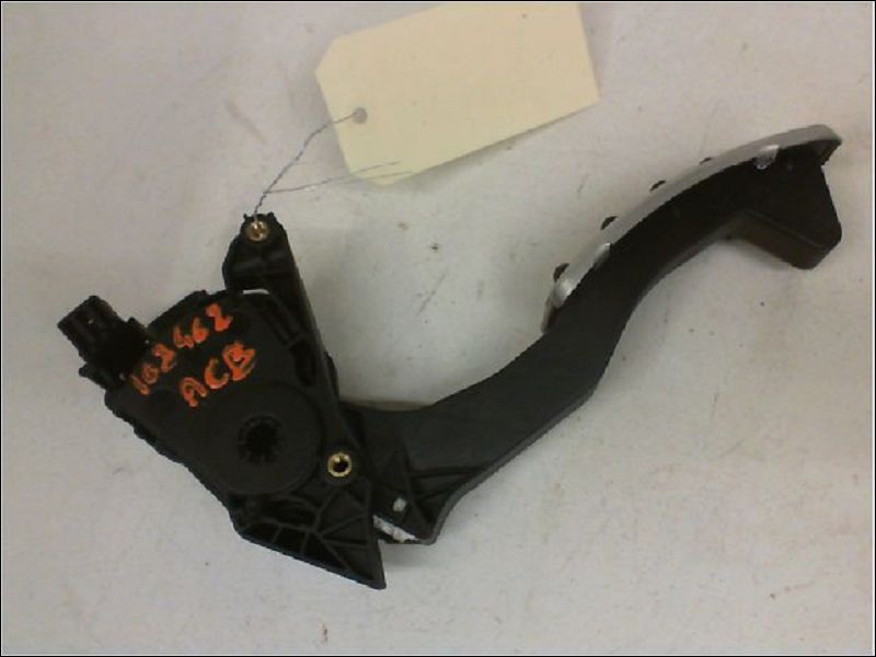 Potentiometre accelerateur RENAULT TWINGO III  0.9 TCE 12v 90ch