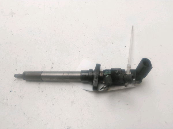 Injecteur Peugeot 407 SW (6E_) 2.0 hdi 135 (2004-2010)