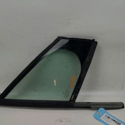 Glace fixe porte av d Peugeot 308 SW I (4E_, 4H_) 1.6 hdi (2009-2014)