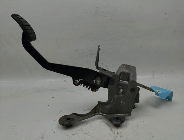 Pedale embrayage Renault CLIO IV (BH_) 1.5 dci 90 (2012) 5 portes