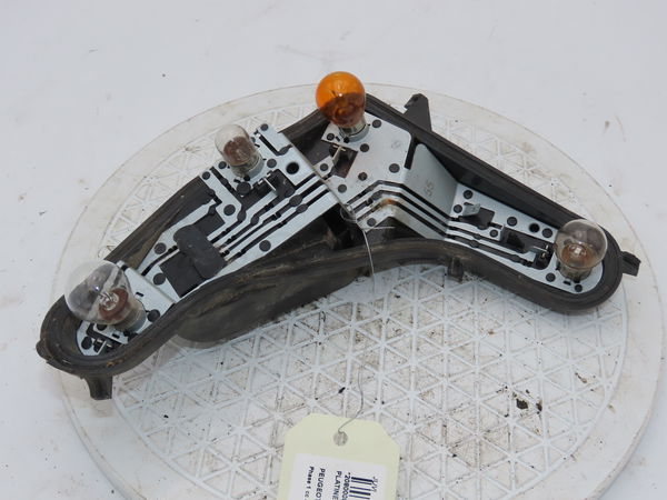 Platine feu arg Peugeot 207-207 (WA_, WC_) 1.4 16v (2006-2013) 3 portes