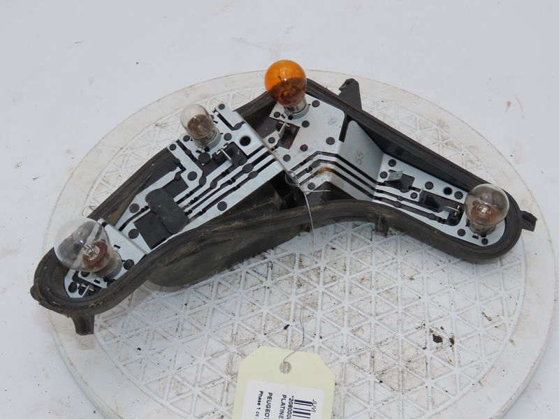 Platine feu arg Peugeot 207-207 (WA_, WC_) 1.4 16v (2006-2013) 3 portes