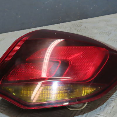 Feu arrière droit Opel ASTRA J (P10) 1.7 cdti (68) (2009-2015)
