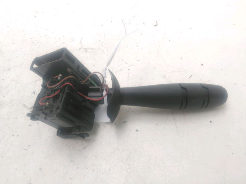 Commande clignotant Renault TWINGO II (CN0_) 1.2 16v (cn0k, cn0v) (2007) 3 portes