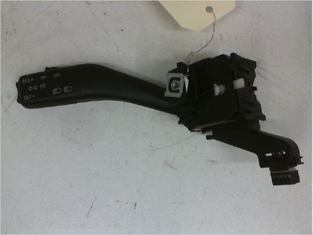 Commande clignotant Volkswagen TOURAN (1T1, 1T2) 2.0 tdi 16v (2003-2010) 5 portes