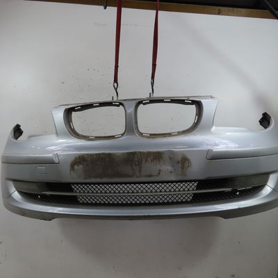Pare-choc avant Bmw 1 (E81) 118 d (2006-2011) 3 portes