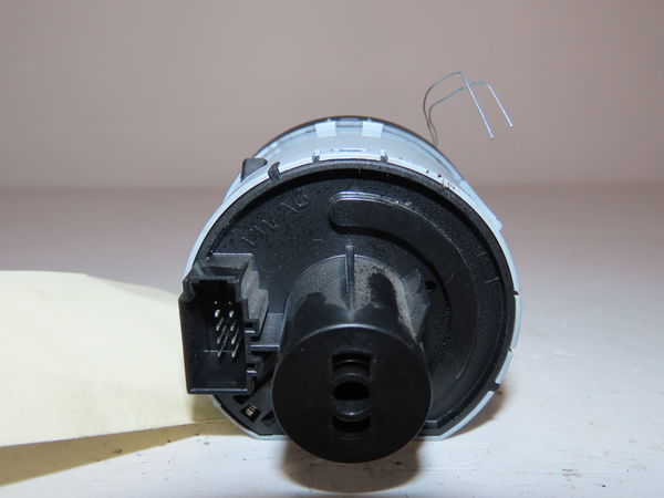 Interrupteur commande de phares Skoda FABIA III (NJ3) 1.2 tsi (2014-2021)