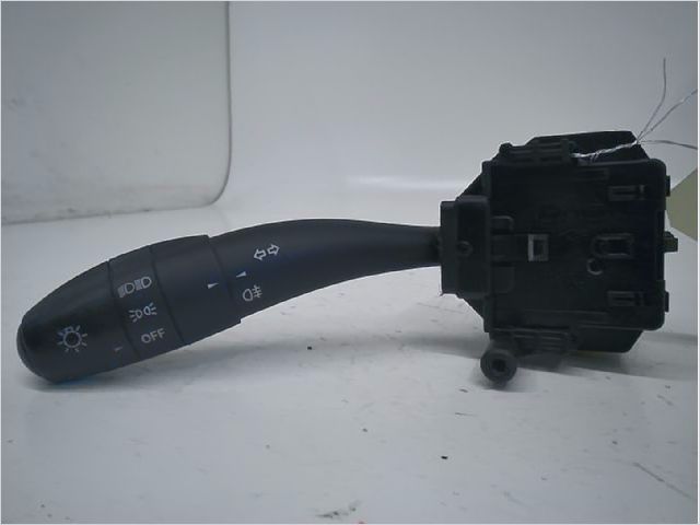 Commande eclairage Kia CEE'D 3-5 portes (ED) 1.6 crdi 90 (2006-2012)