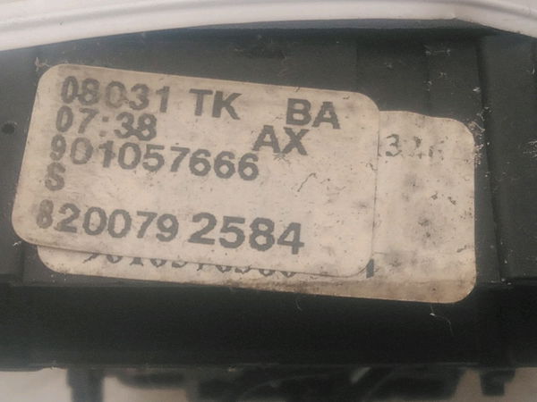Commande clignotant Dacia SANDERO 1.2 16v lpg (2008)
