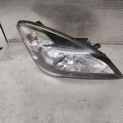 Phare droit Kia CEE'D 3-5 portes (ED) 1.6 crdi 115 (2006-2012)