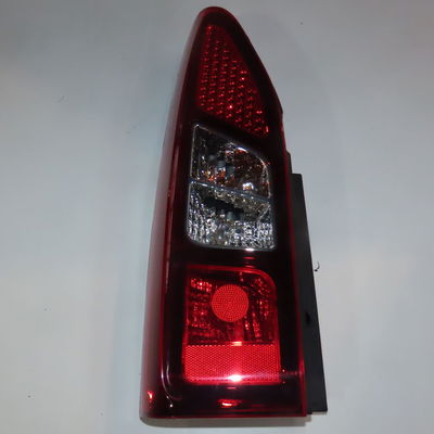 Feu arrière gauche Peugeot PARTNER TEPEE 1.6 hdi 90 (2010)