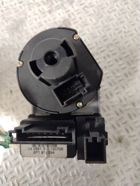 Interrupteur commande de phares Audi A3 (8P1) 1.9 tdi (2003-2010) 3 portes
