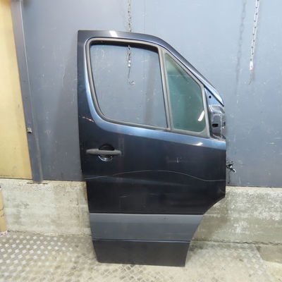 Porte avant droite Mercedes-benz SPRINTER 3,5-t Camionnette (B906) 315 cdi (906.631, 906.633, 906.635, 906.637) (2006-2009)