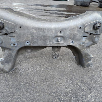 Berceau moteur avant Renault CLIO III (BR0-1, CR0-1) 1.5 dci (c-br0g, c-br1g) (2005-2012) 5 portes