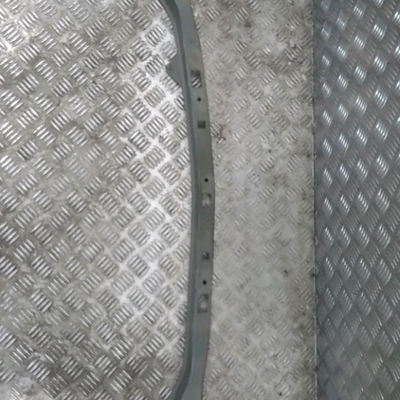 Traverse supérieure armature avant Nissan X-TRAIL I (T30) 2.2 di 4x4 (2001-2005)