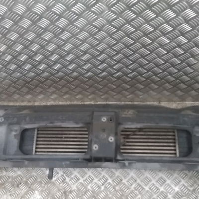 Face avant Renault TRAFIC II Camionnette (FL) 1.9 dci 100 (fl0c) (2001-2006)