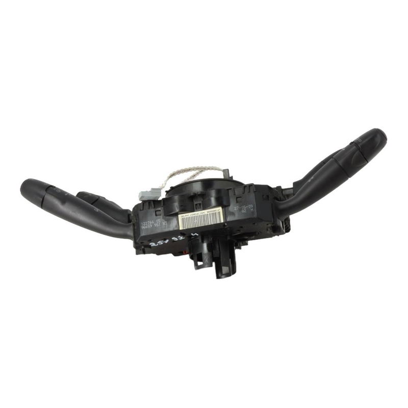 Interrupteur commande de frein a main Peugeot 308 I (4A_, 4C_) 1.6 hdi (2007-2014) 5 portes