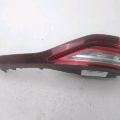 Feu arrière interieur gauche Renault MEGANE IV 3-5 portes (B9A-M-N_) 1.5 dci 110 (b9a3) (2015)